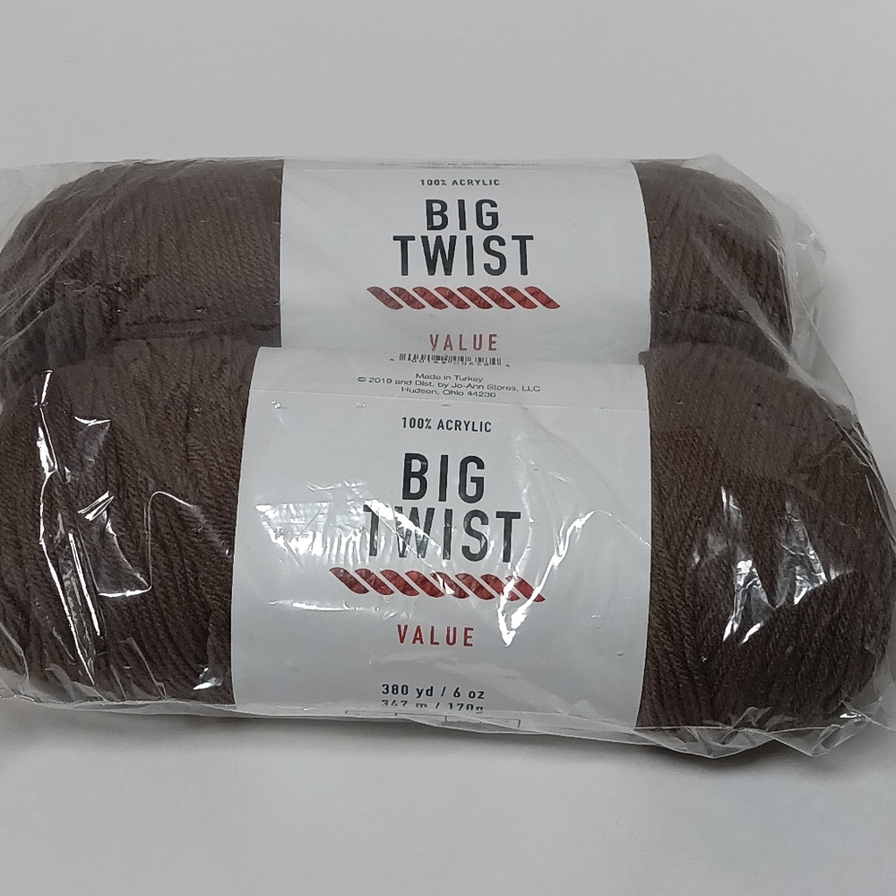 Big Twist Acrylic Yarn Taupe 2 Skeins NIP